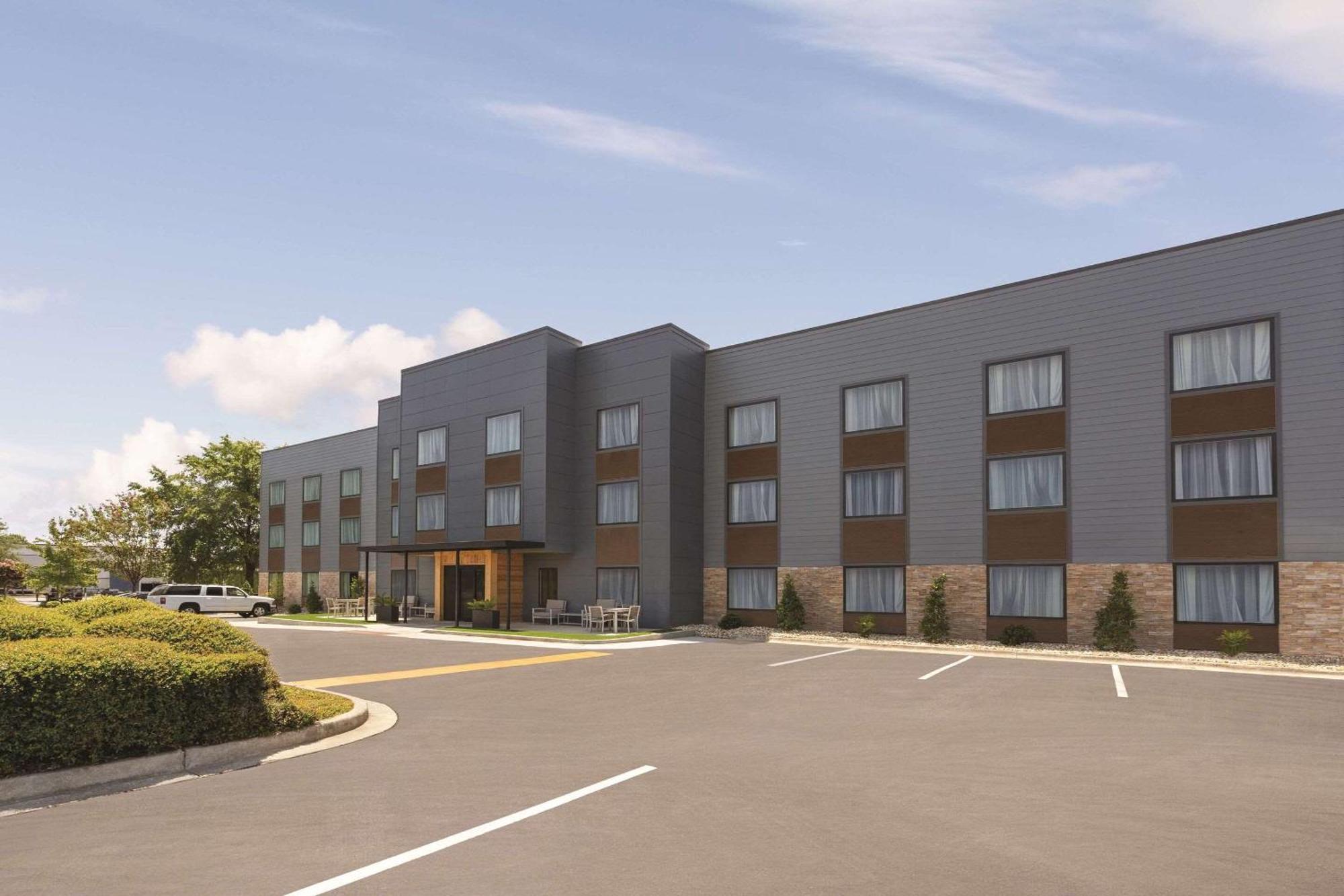 Country Inn & Suites By Radisson, Savannah Midtown, Ga Exterior foto