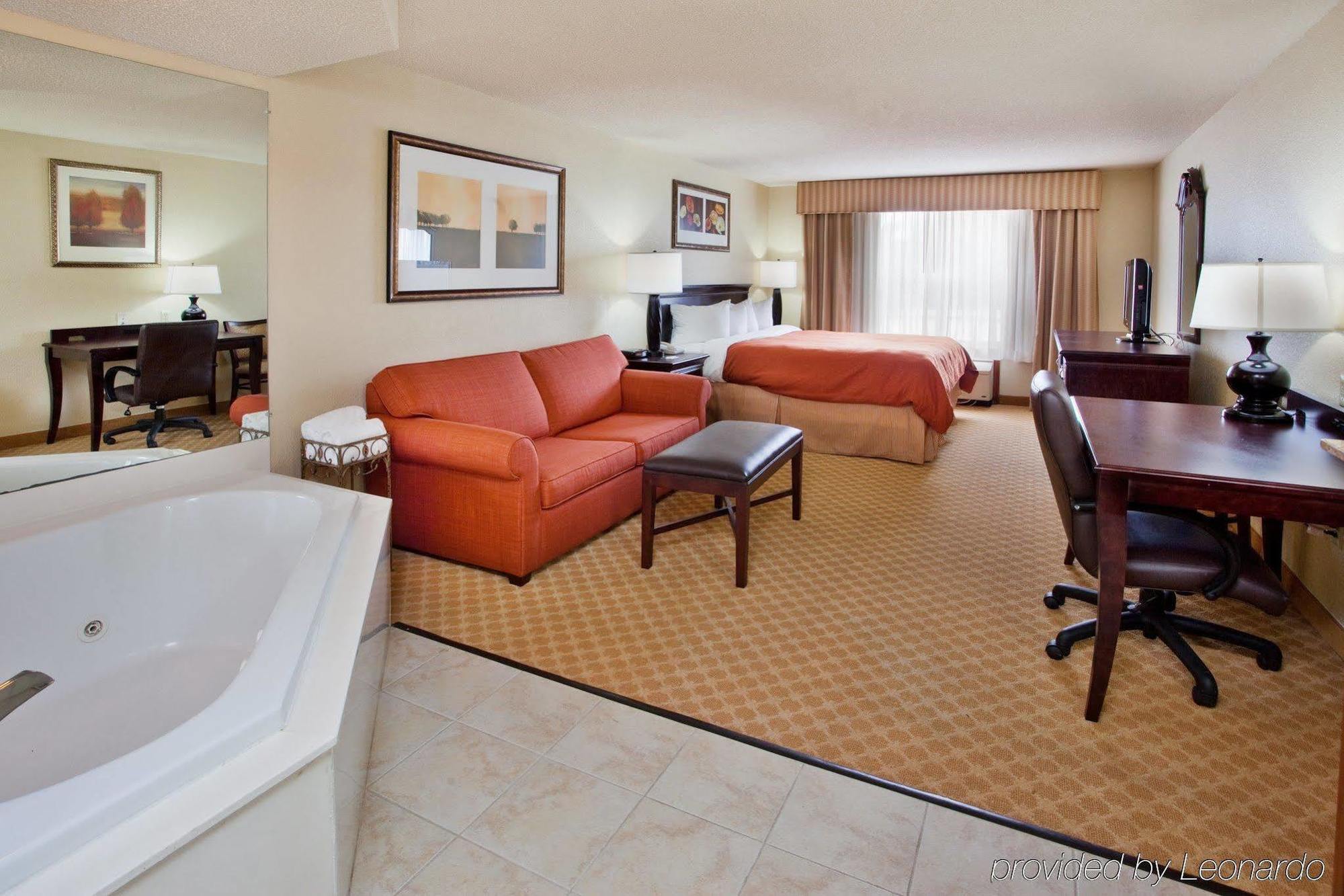 Country Inn & Suites By Radisson, Savannah Midtown, Ga Exterior foto